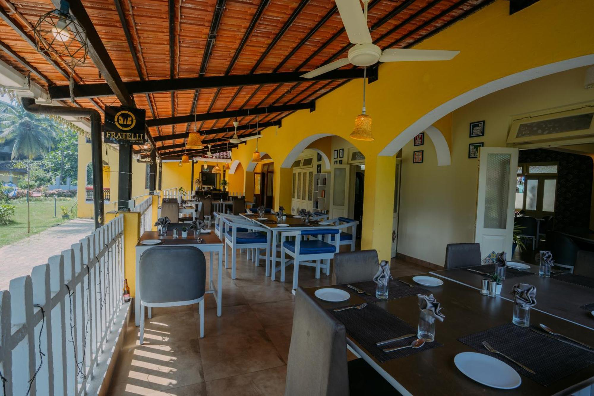 Carina Beach Resort Benaulim Eksteriør billede
