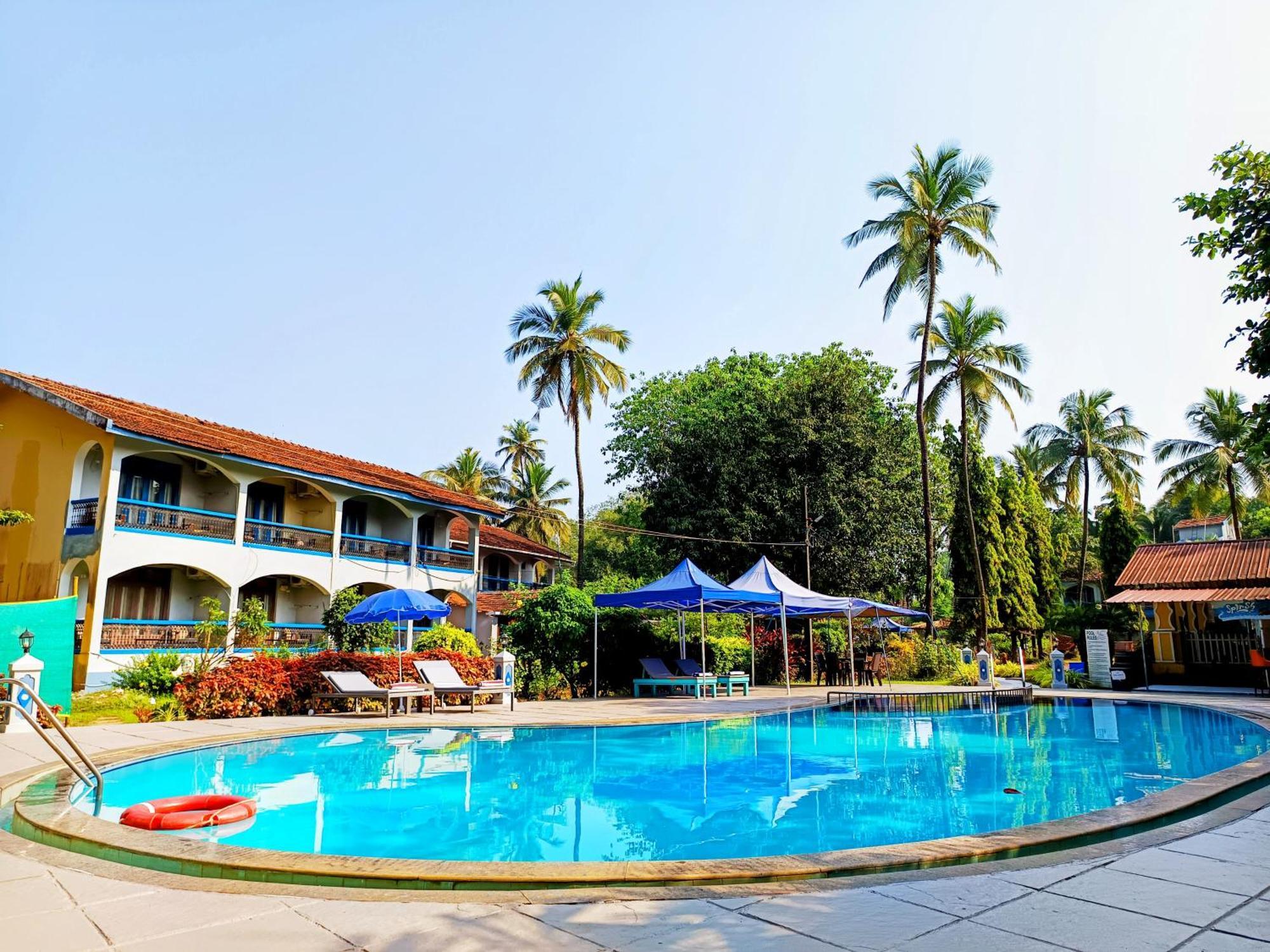 Carina Beach Resort Benaulim Eksteriør billede